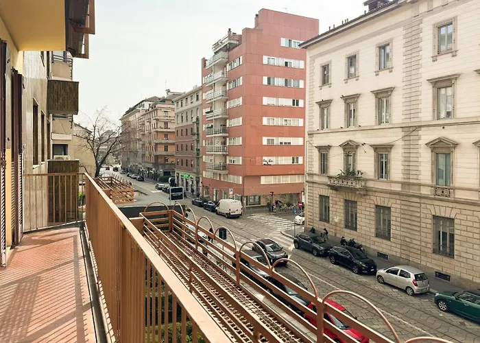 Artstay - Exclusive Apartment In Porta Romana, Free Parking
